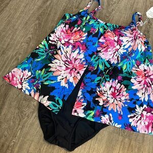 Penbrooke One Piece Swimsuit . Size 10